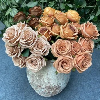 9 Roosid/Kimp Tõusis Kunstlikku Lille Võltsitud Siidist Pulm Lilled Roosid Kaunistamiseks Pool Ekraani Õie Kingitus